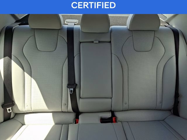 Certified 2024 Hyundai Elantra Limited FWD image 19