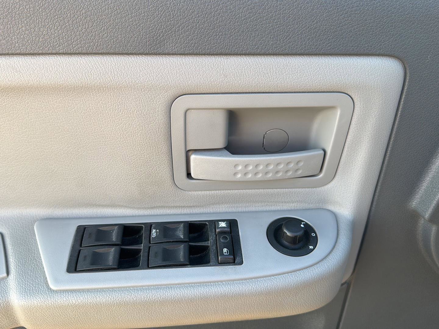 Used 2005 Dodge Dakota SLT w/ Trailer Tow Group image 12