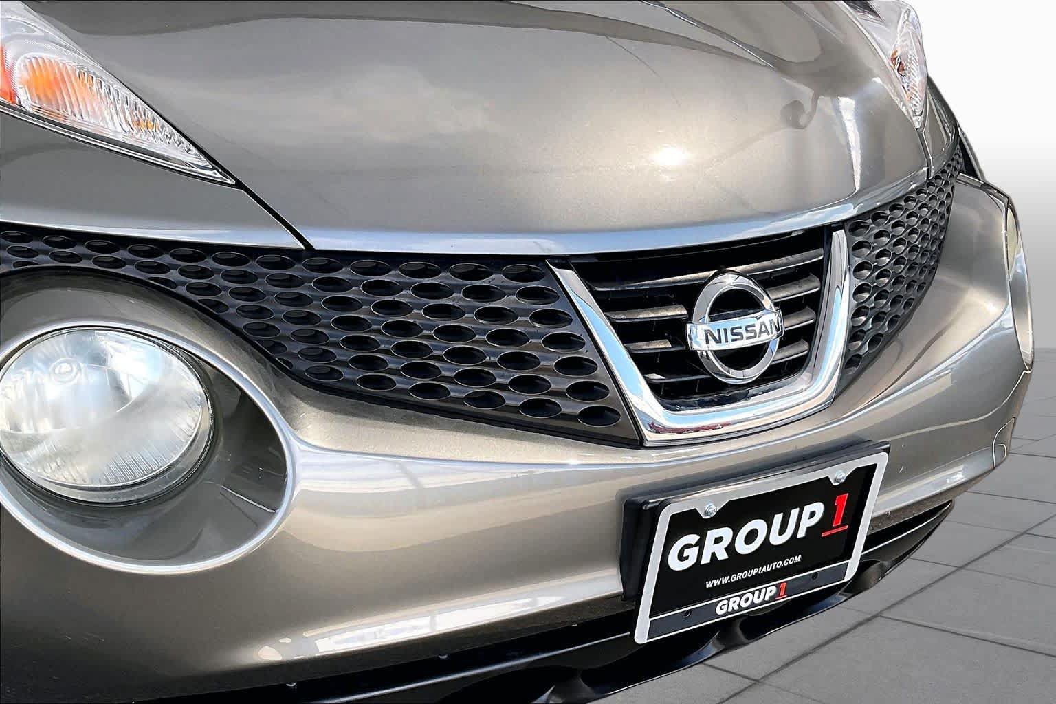 Used 2012 Nissan Juke SL FWD image 29