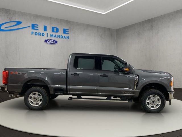 New 2026 Ford F250 XLT image 4