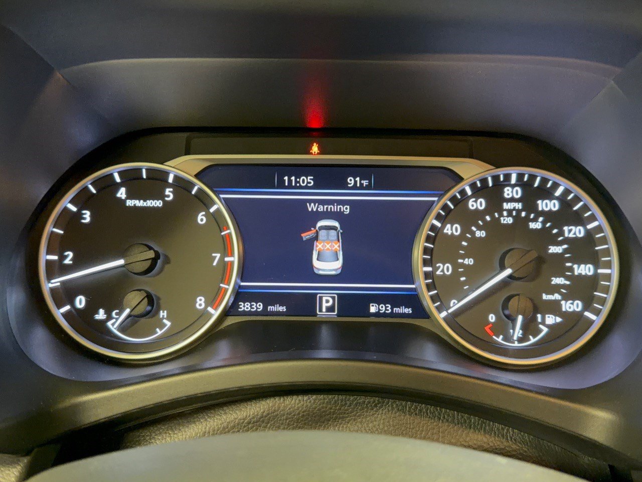 Used 2025 Nissan Sentra SR w/ Midnight Edition FWD image 26