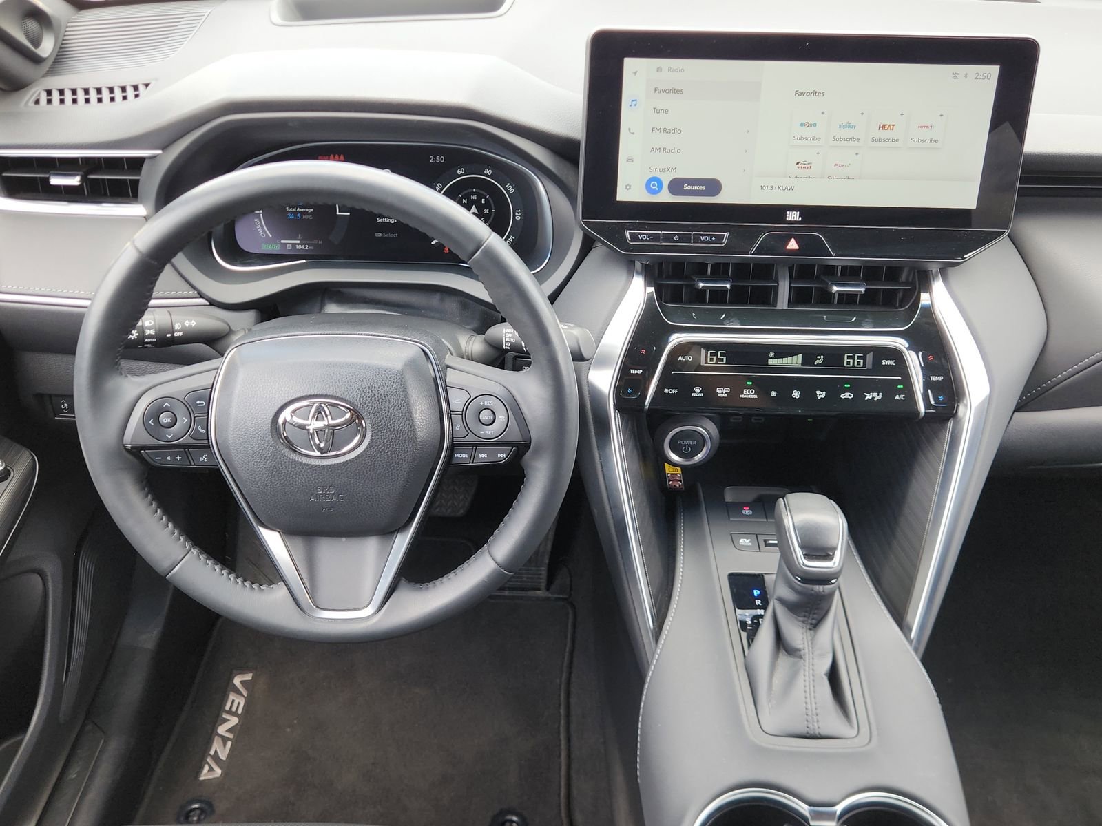 Used 2023 Toyota Venza Limited AWD/4WD image 31