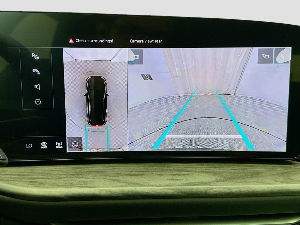 Used 2025 Audi Q5 Premium Plus w/ Premium Plus image 17