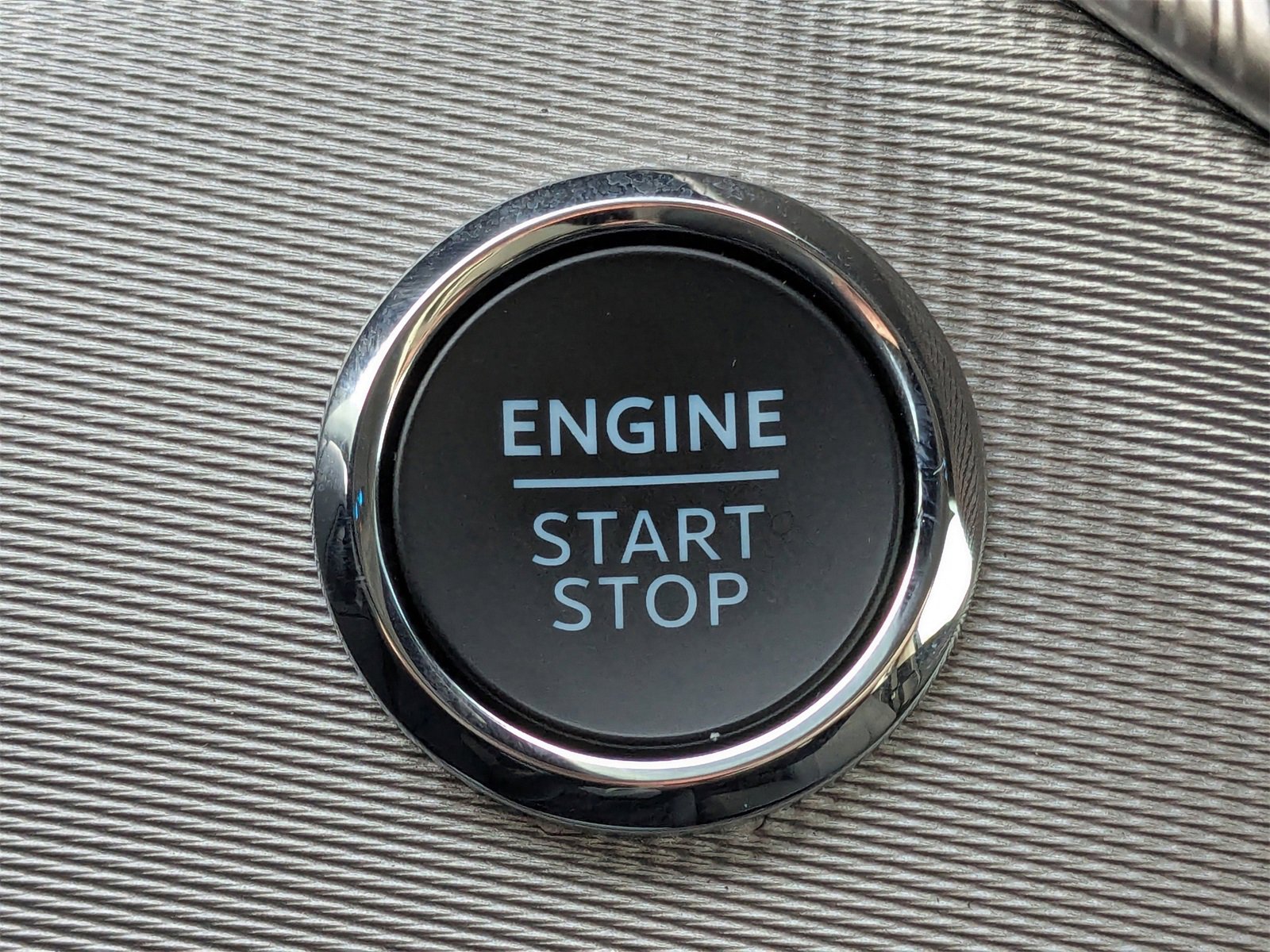 New 2025 Ford Explorer Active image 34