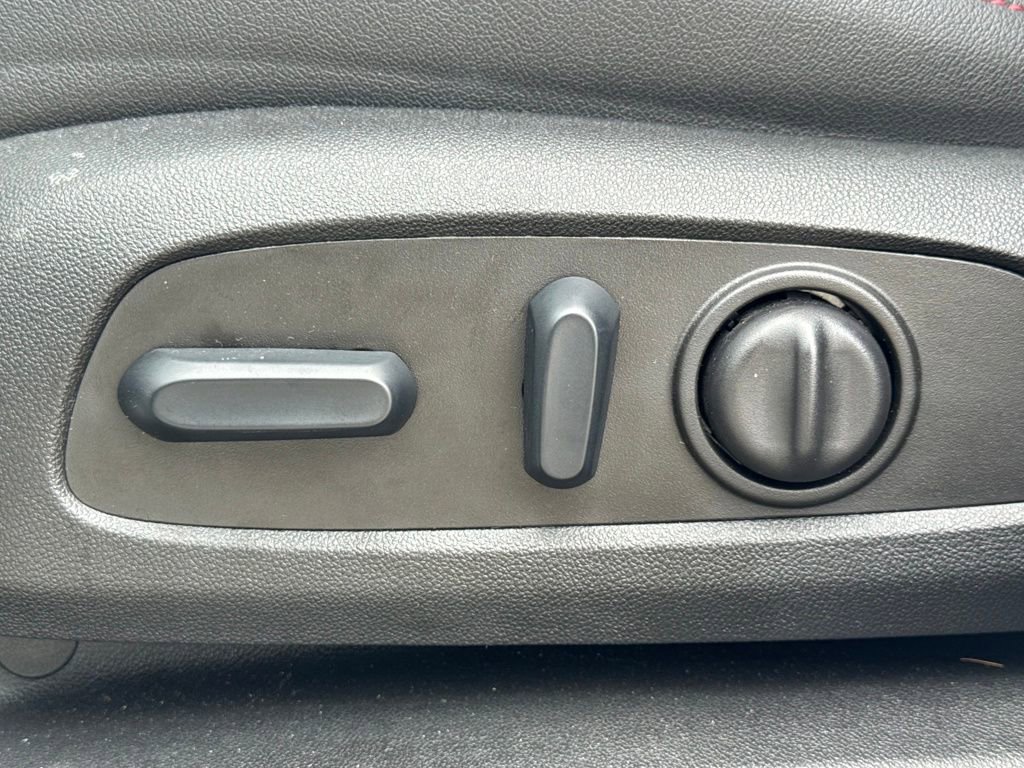 Used 2024 Chevrolet Blazer RS w/ Driver Confidence II Package image 39