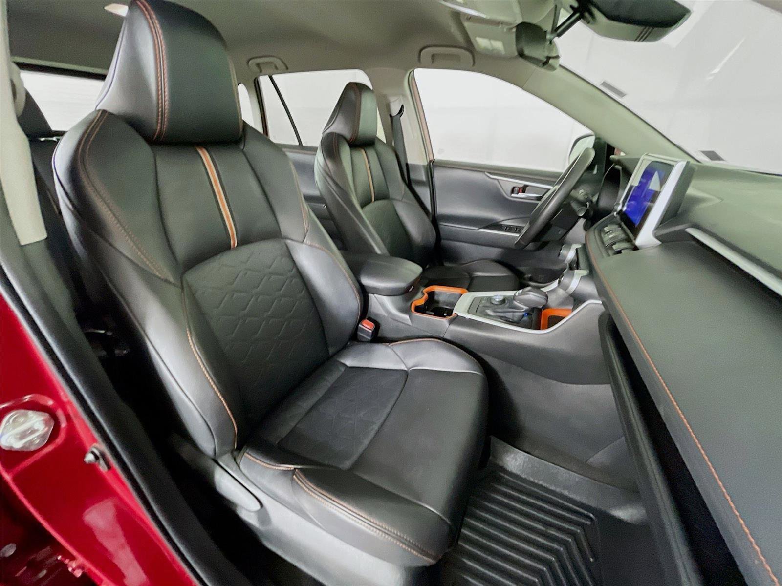 Used 2023 Toyota RAV4 Adventure image 30