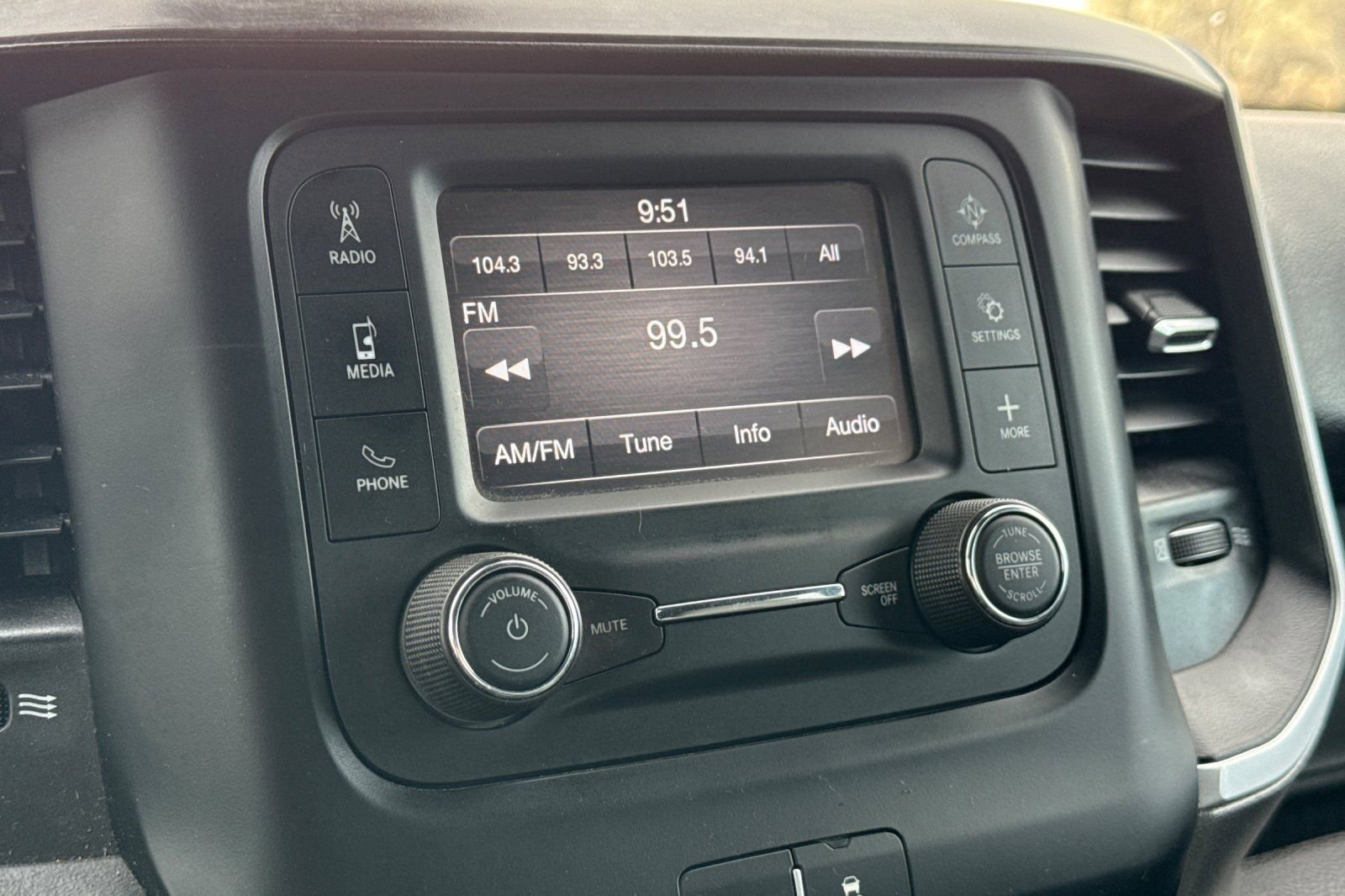 Used 2021 RAM 2500 Big Horn image 17