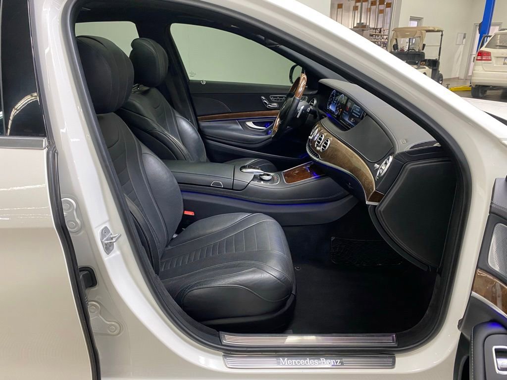 Used 2016 Mercedes-Benz S 550 4MATIC Sedan image 16