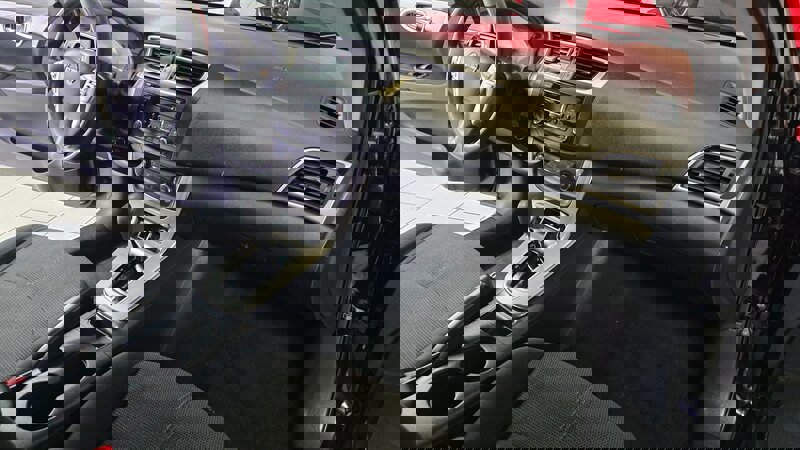 Used 2015 Nissan Sentra S image 23