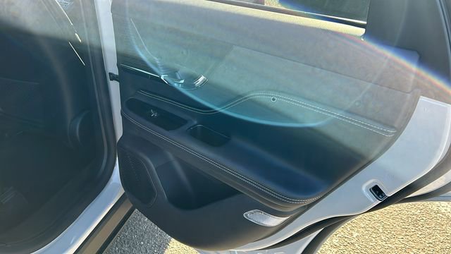 Used 2022 Lincoln Corsair Reserve image 12