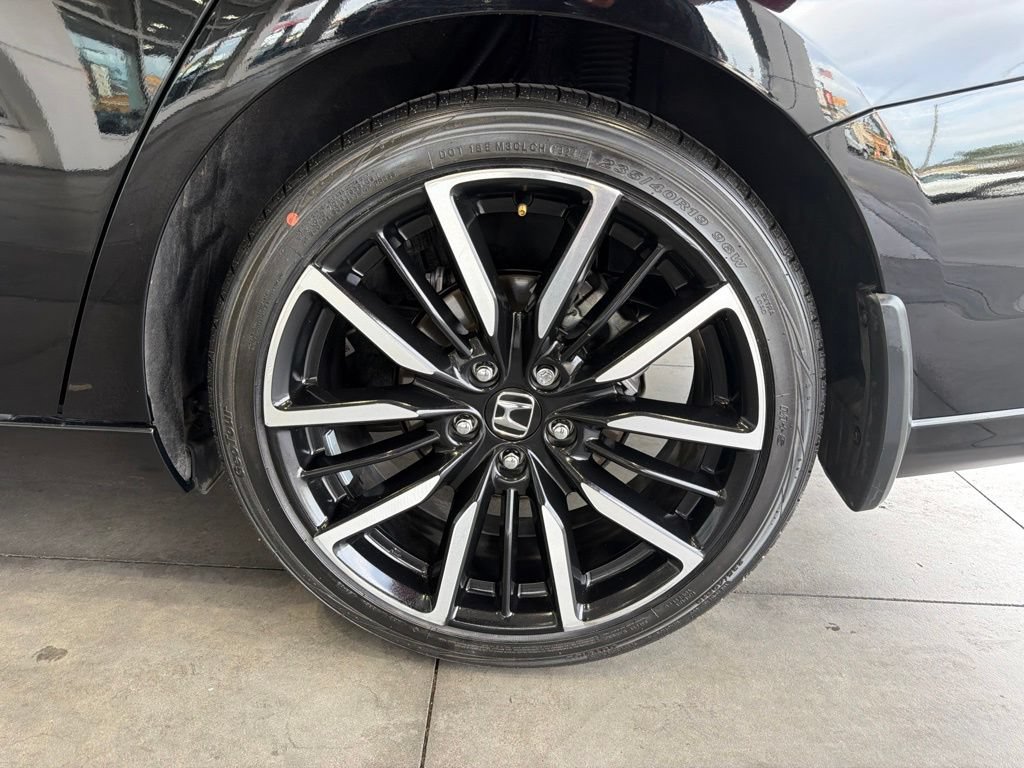 Used 2024 Honda Accord Touring image 16