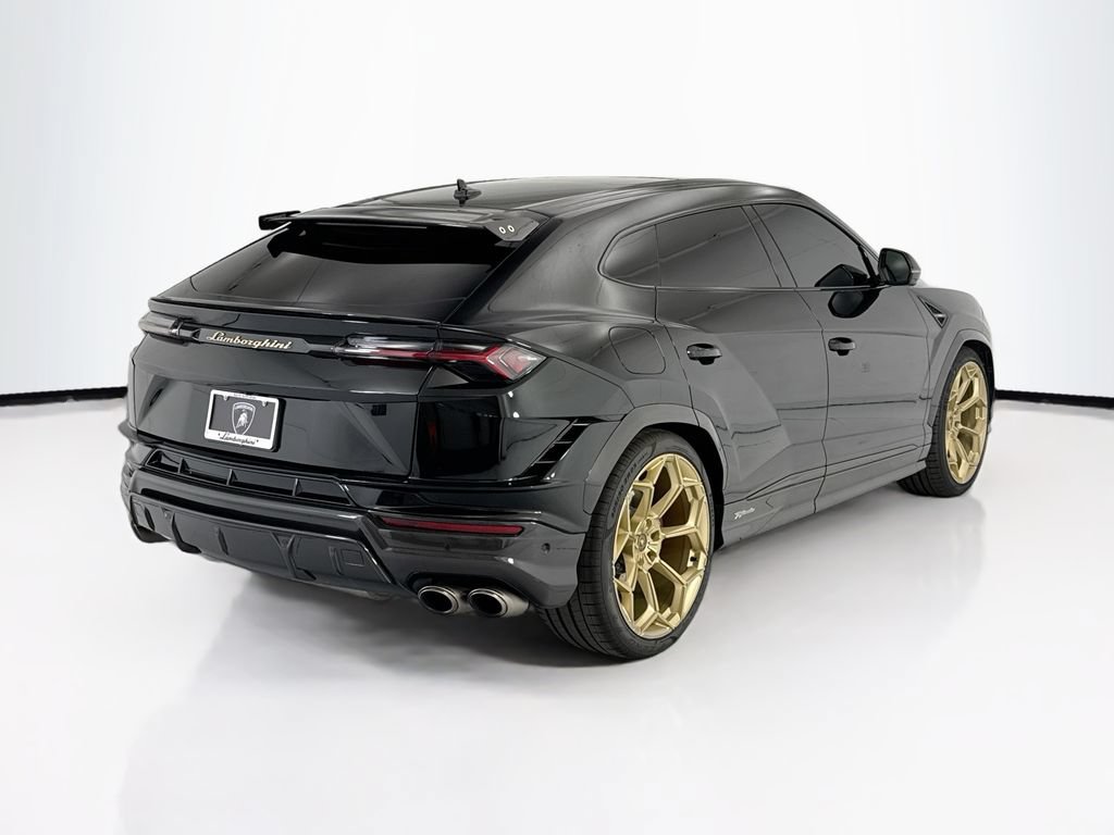 Used 2023 Lamborghini Urus Performante AWD/4WD image 5