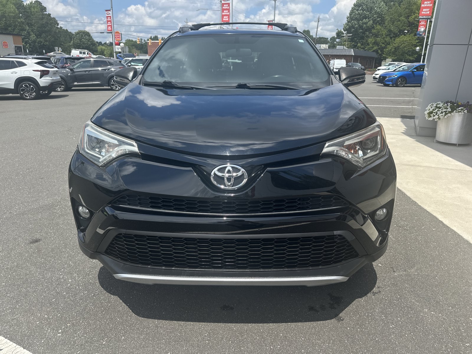 Used 2016 Toyota RAV4 SE AWD/4WD image 3
