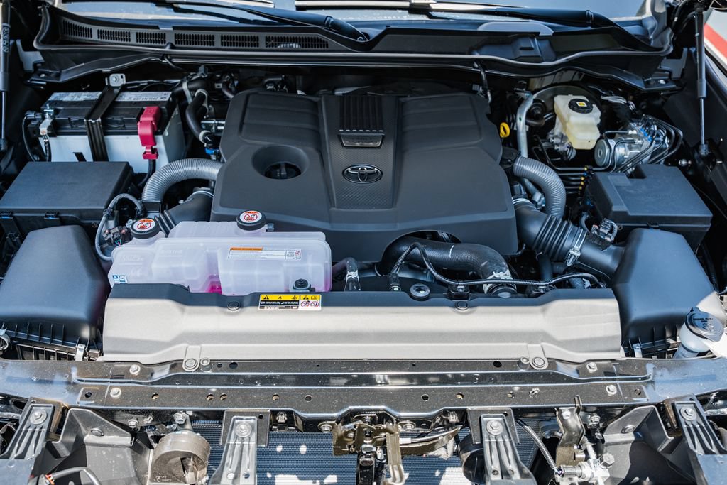 New 2026 Toyota Tundra SR5 AWD/4WD image 19