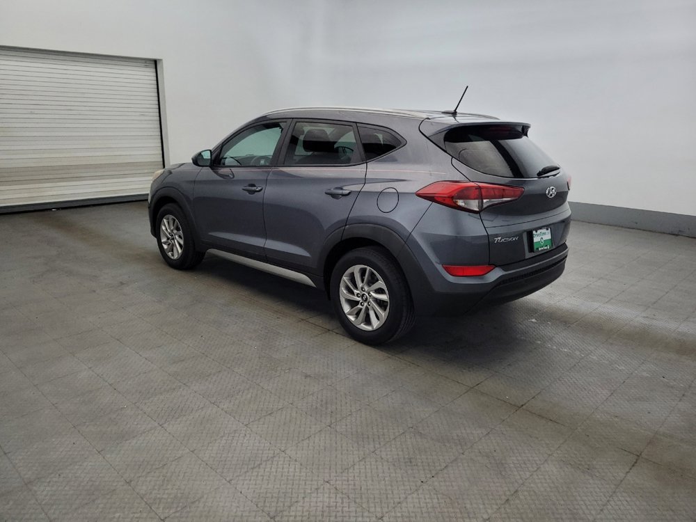 Used 2017 Hyundai Tucson SE w/ SE Popular Package 02 FWD image 3