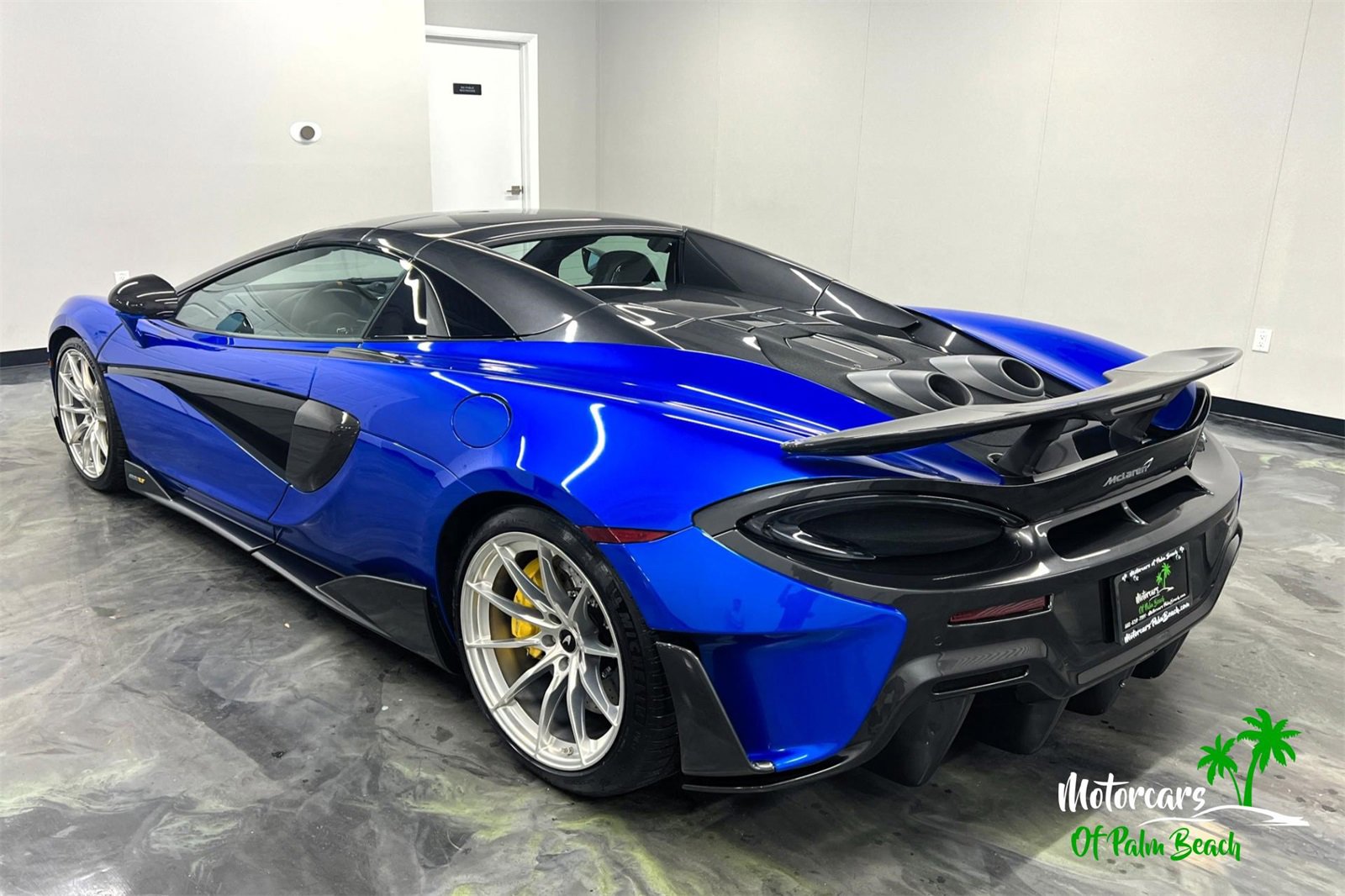 Used 2020 McLaren 600LT Spider image 7