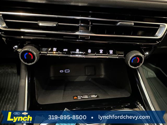 New 2026 Chevrolet Traverse LT w/ Driver Confidence Package image 13