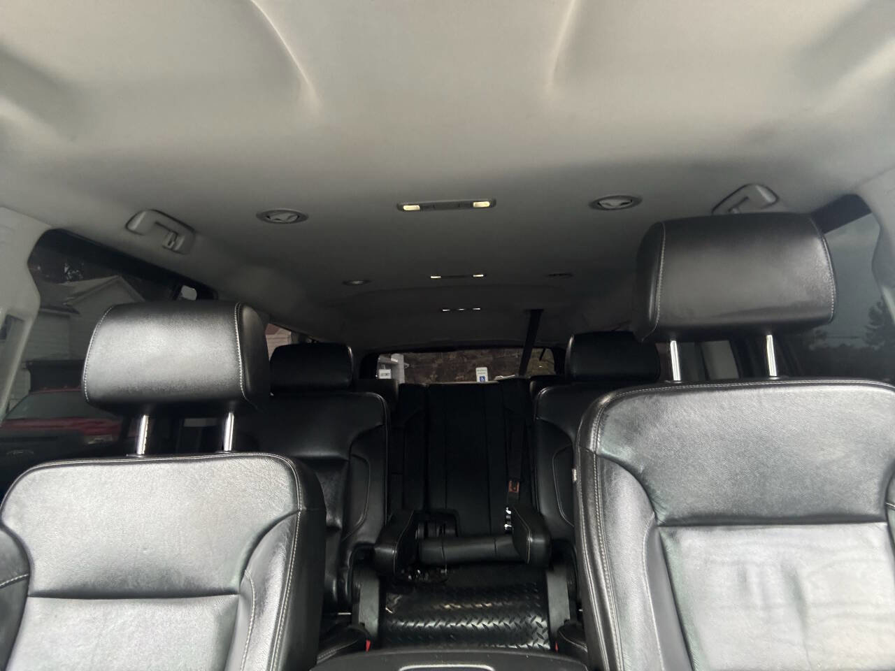 Used 2018 Chevrolet Suburban LT AWD/4WD image 52