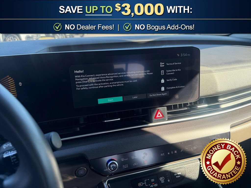 Used 2025 Kia Carnival EX FWD image 26