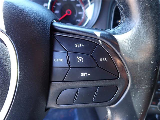 Used 2023 Dodge Charger SXT RWD image 16