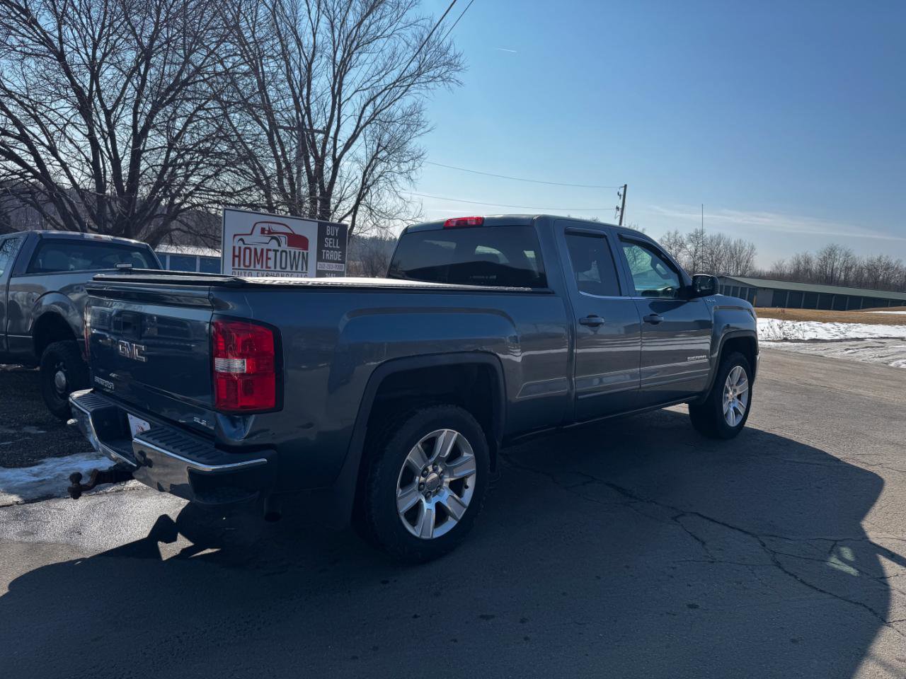 Used 2014 GMC Sierra 1500 SLE w/ SLE Value Package image 3