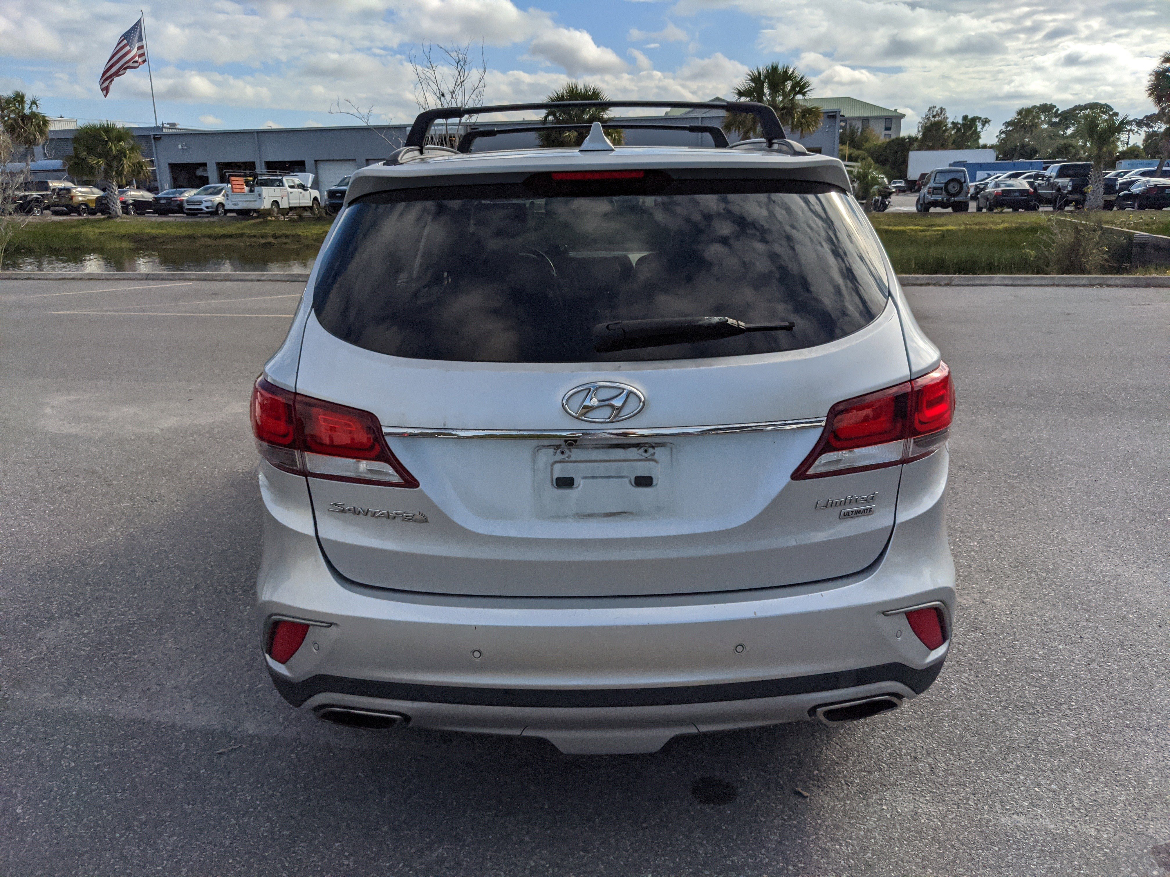Used 2017 Hyundai Santa Fe Limited image 6
