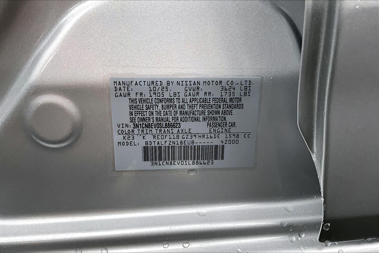 Used 2025 Nissan Versa SV w/ Trunk Package FWD image 22