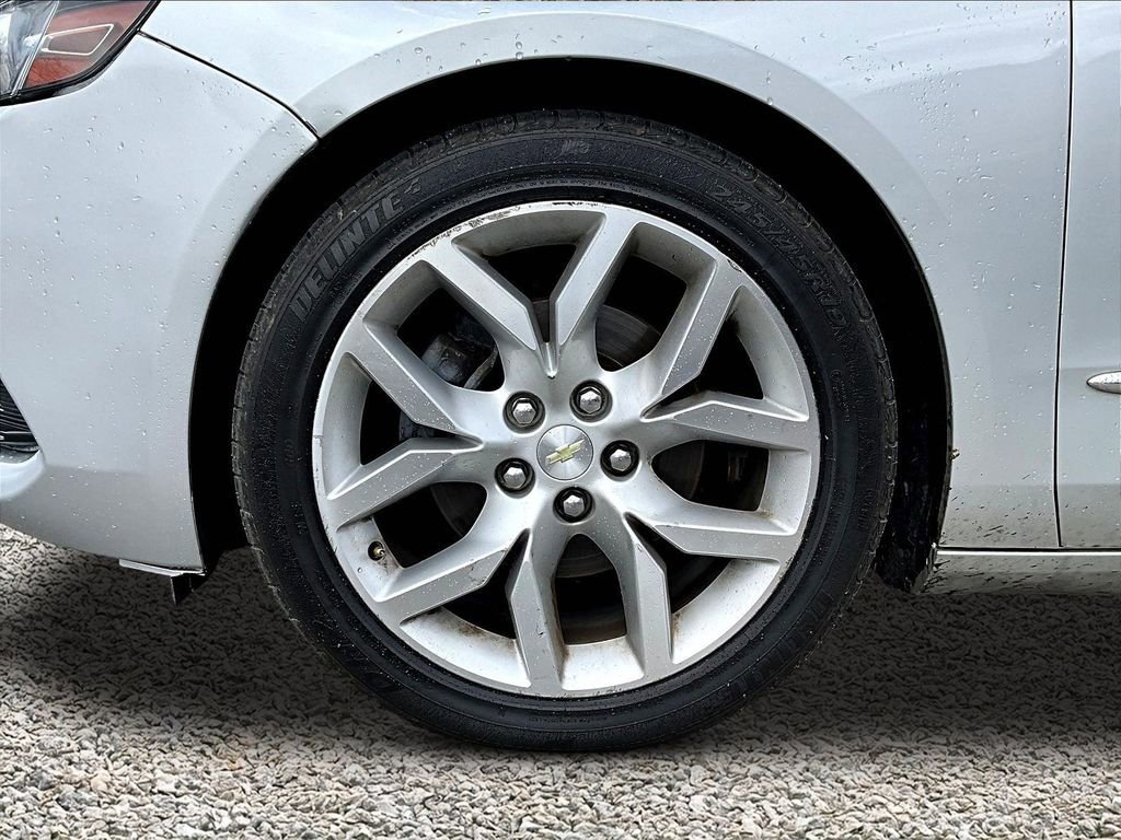 Used 2015 Chevrolet Impala LTZ image 9