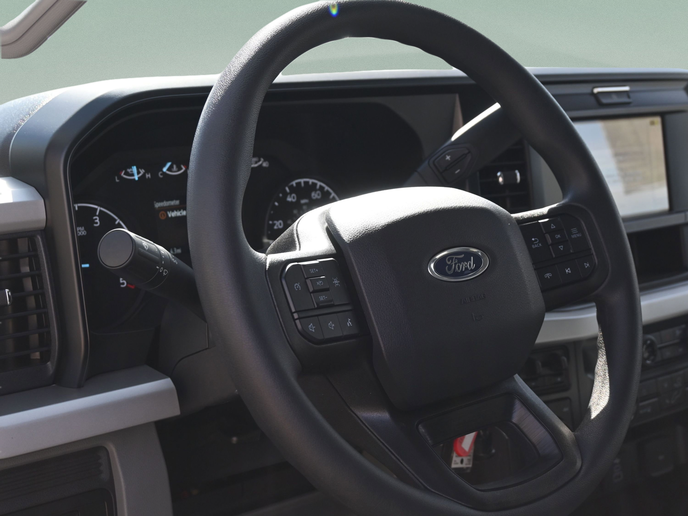 New 2026 Ford F550 4x4 Supercab Super Duty image 25