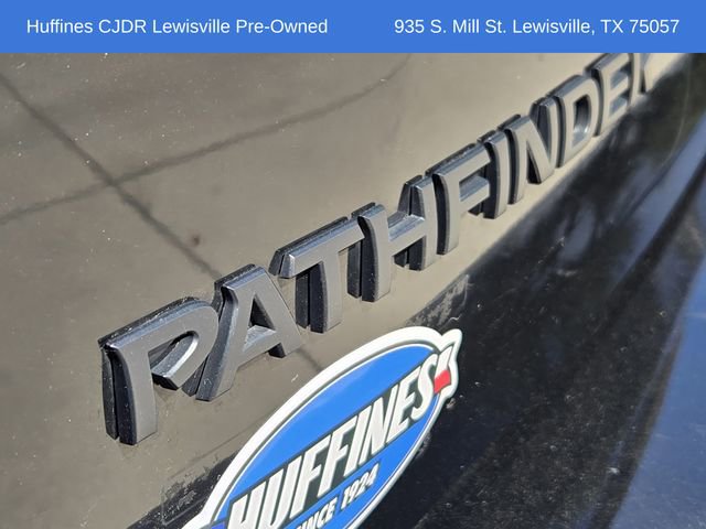 Used 2019 Nissan Pathfinder SL image 10