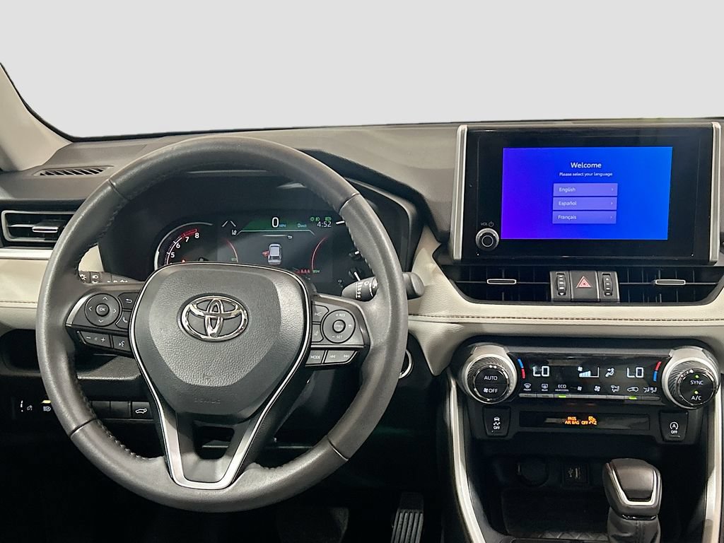 Used 2025 Toyota RAV4 XLE Premium FWD image 19
