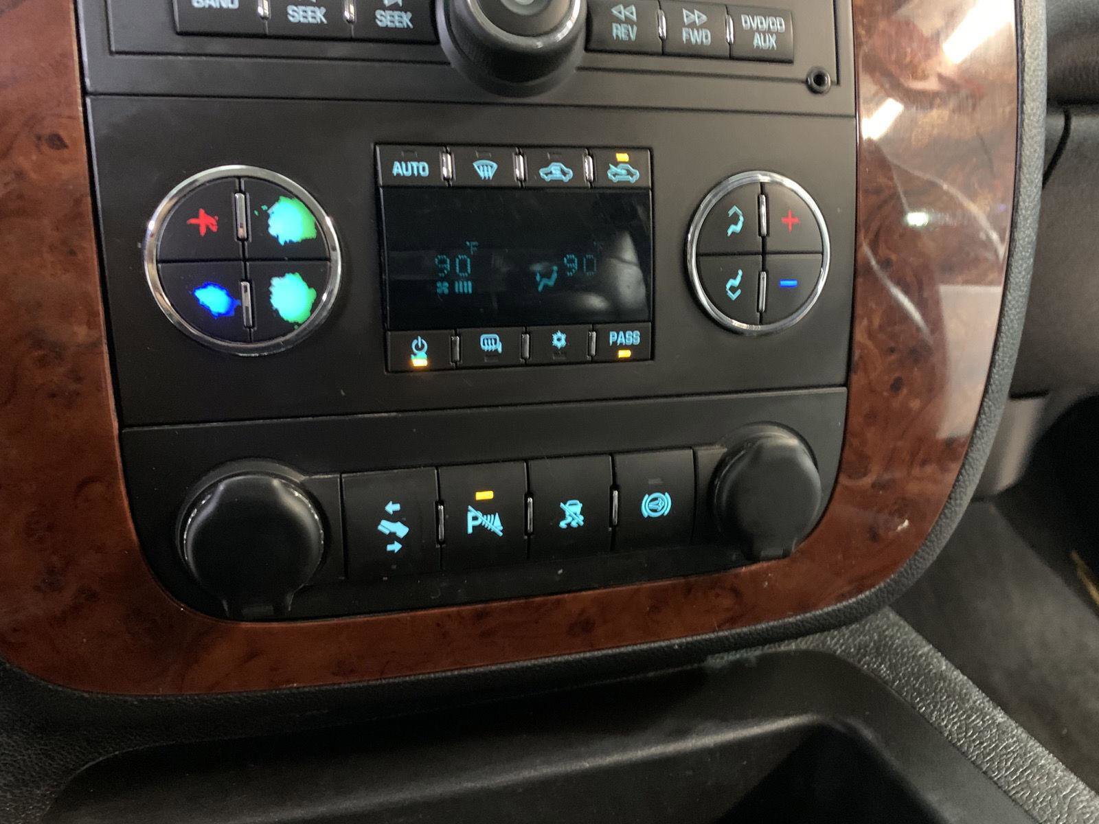 Used 2011 Chevrolet Silverado 2500 LTZ w/ LTZ Plus Package image 15