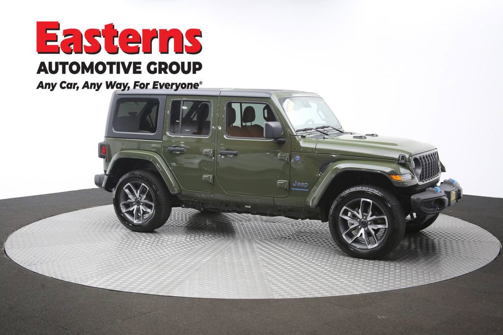 Used 2024 Jeep Wrangler Unlimited AWD/4WD image 47