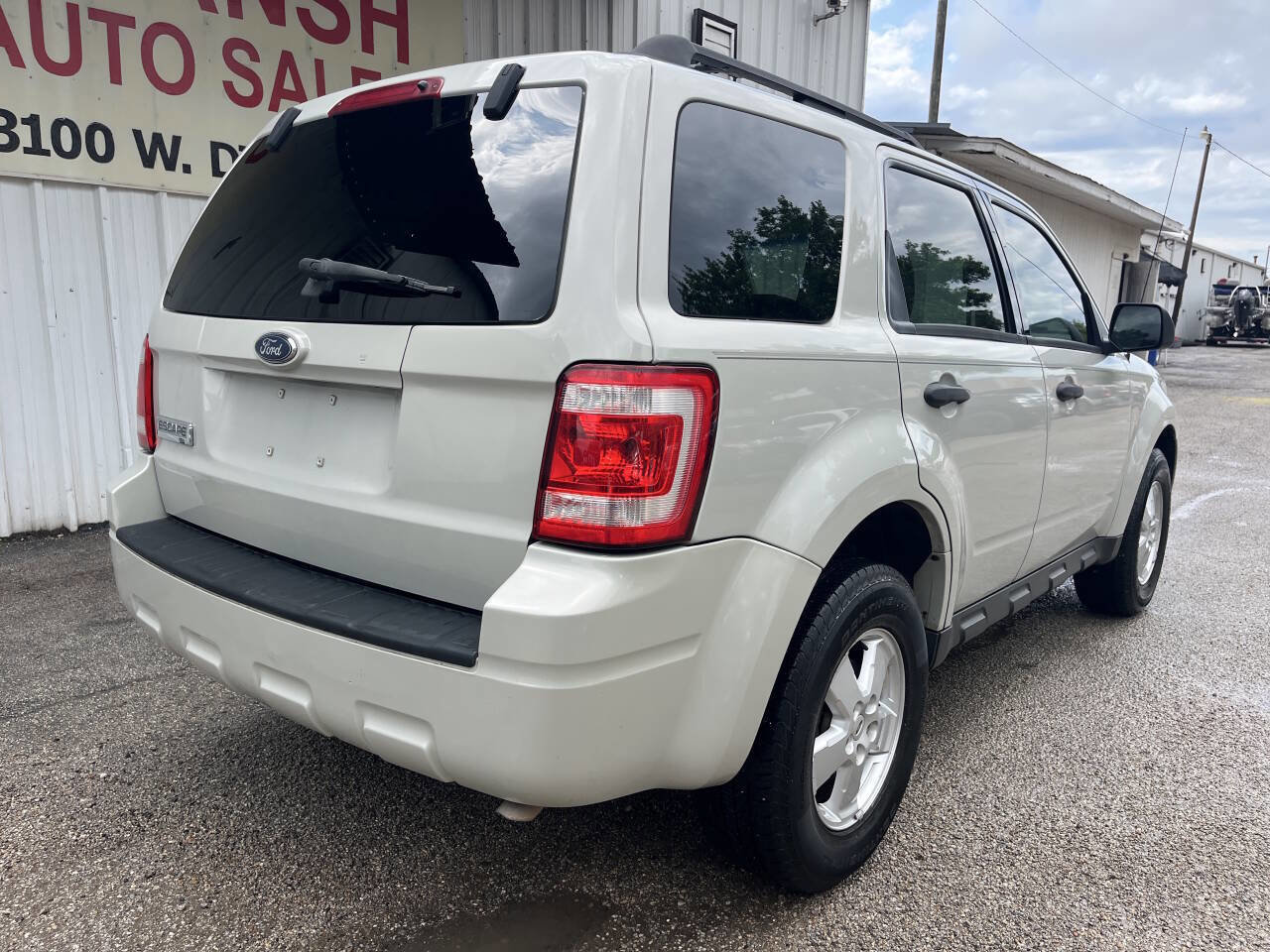 Used 2009 Ford Escape XLT FWD image 4