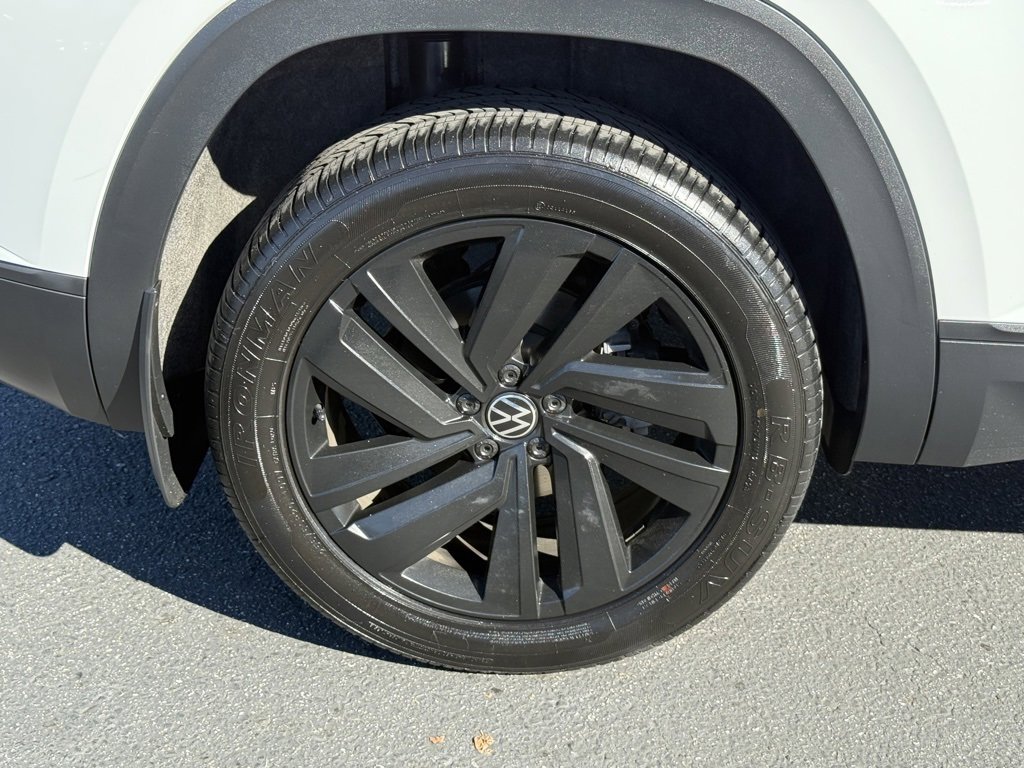 Used 2020 Volkswagen Atlas Cross Sport SE image 8