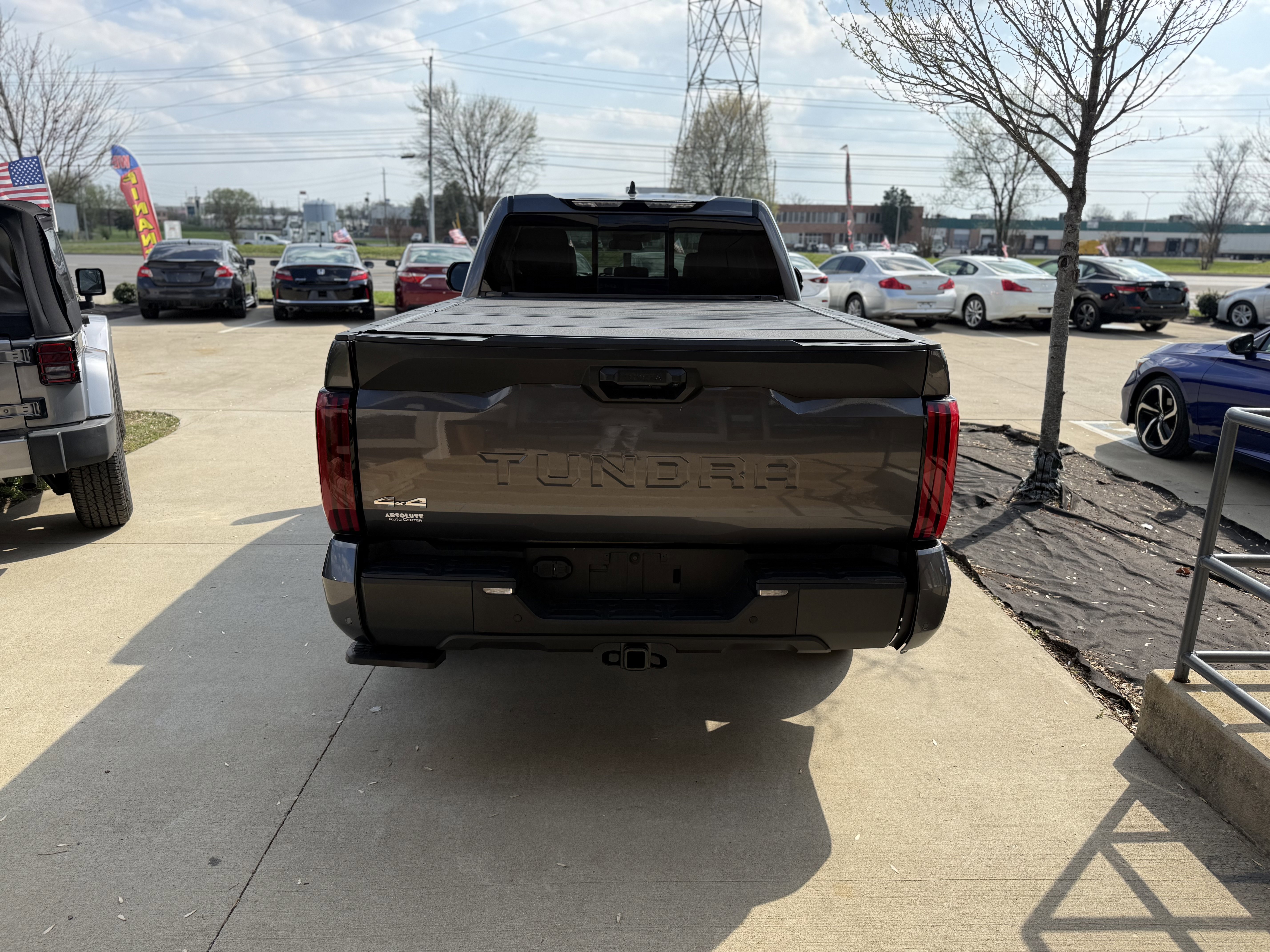 Used 2024 Toyota Tundra SR5 w/ SR5 Premium Package image 4