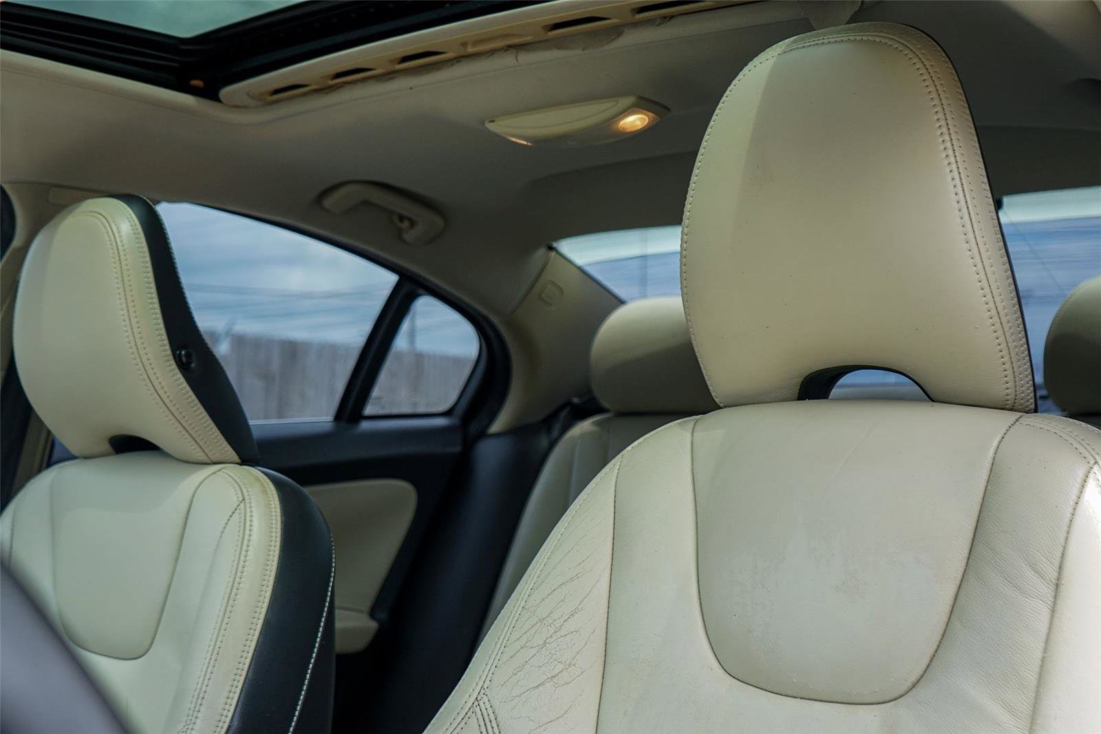 Used 2013 Volvo S60 T5 image 11