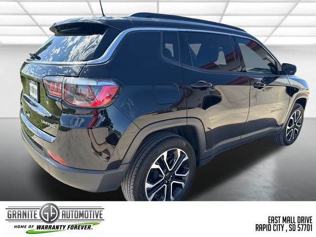 Used 2023 Jeep Compass Limited AWD/4WD image 6