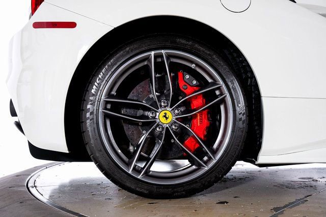 Certified 2019 Ferrari 488 Spider image 16