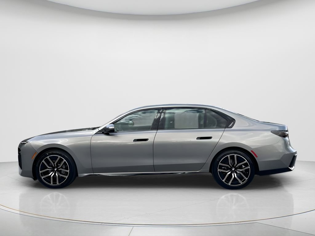 New 2026 BMW 740i w/ Premium Package image 10