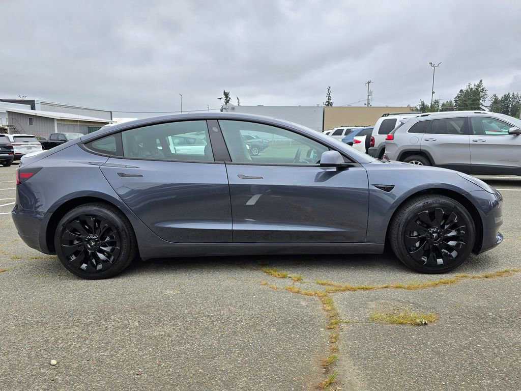 Used 2023 Tesla Model 3 Standard Range RWD image 8