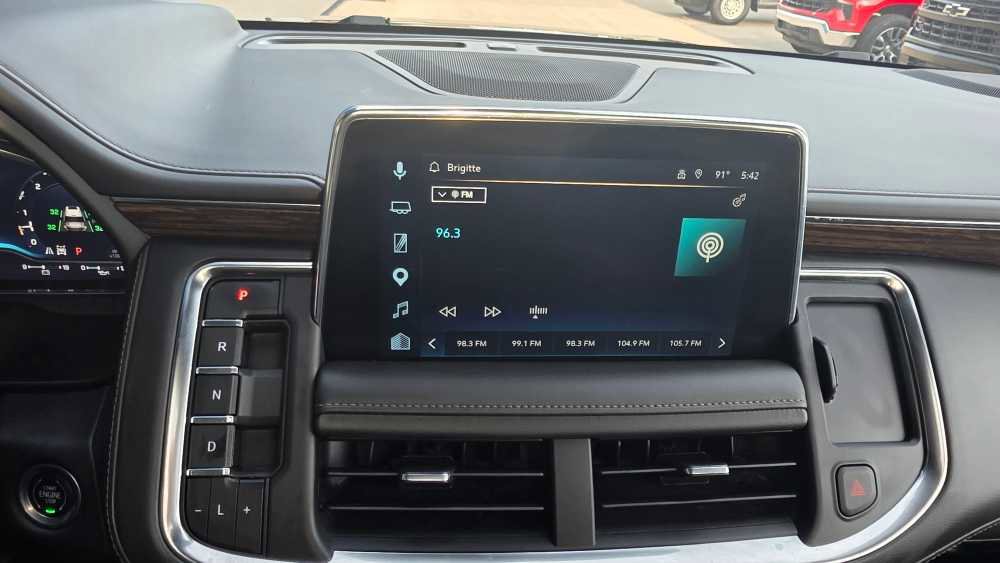 Used 2022 Chevrolet Tahoe High Country w/ Max Trailering Package AWD/4WD image 17