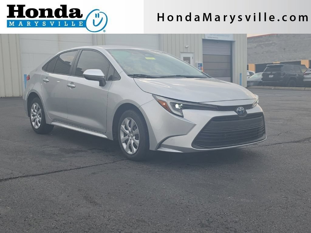 Used 2025 Toyota Corolla LE