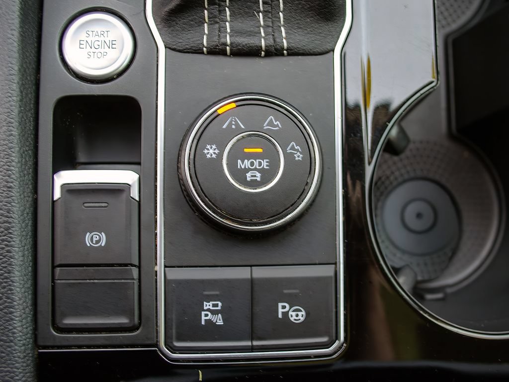 Used 2022 Volkswagen Atlas SEL Premium AWD/4WD image 17