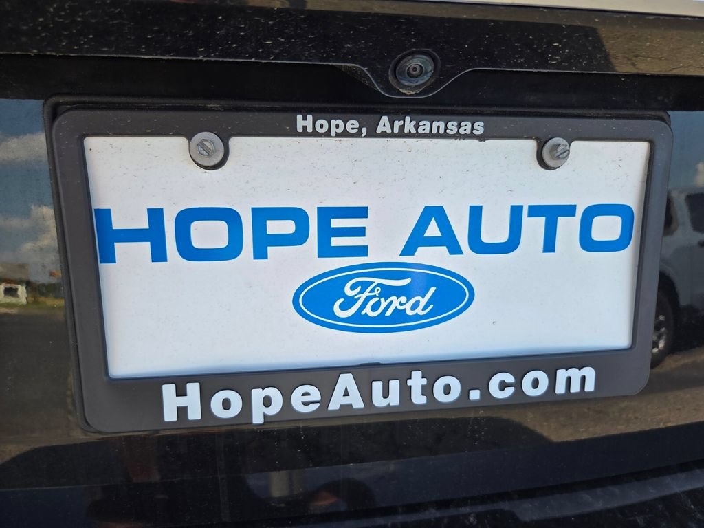 Used 2024 Lincoln Nautilus Reserve AWD/4WD image 16