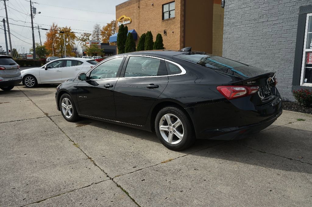 Used 2022 Chevrolet Malibu LT image 7