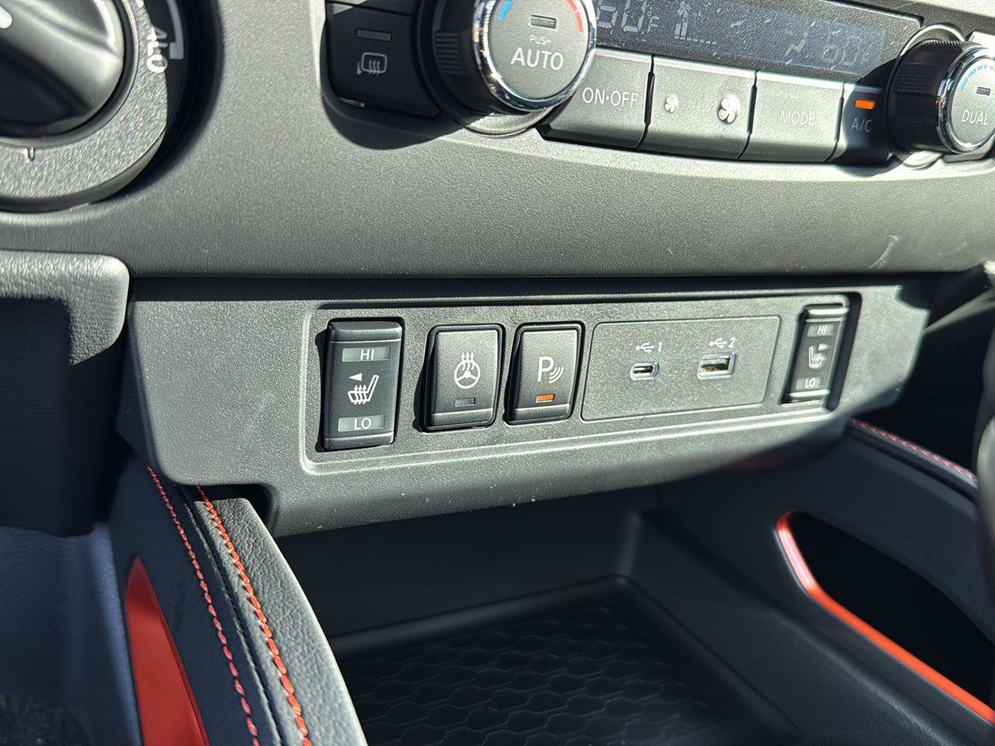 New 2026 Nissan Frontier PRO-4X w/ Pro-4x Convenience Package image 24
