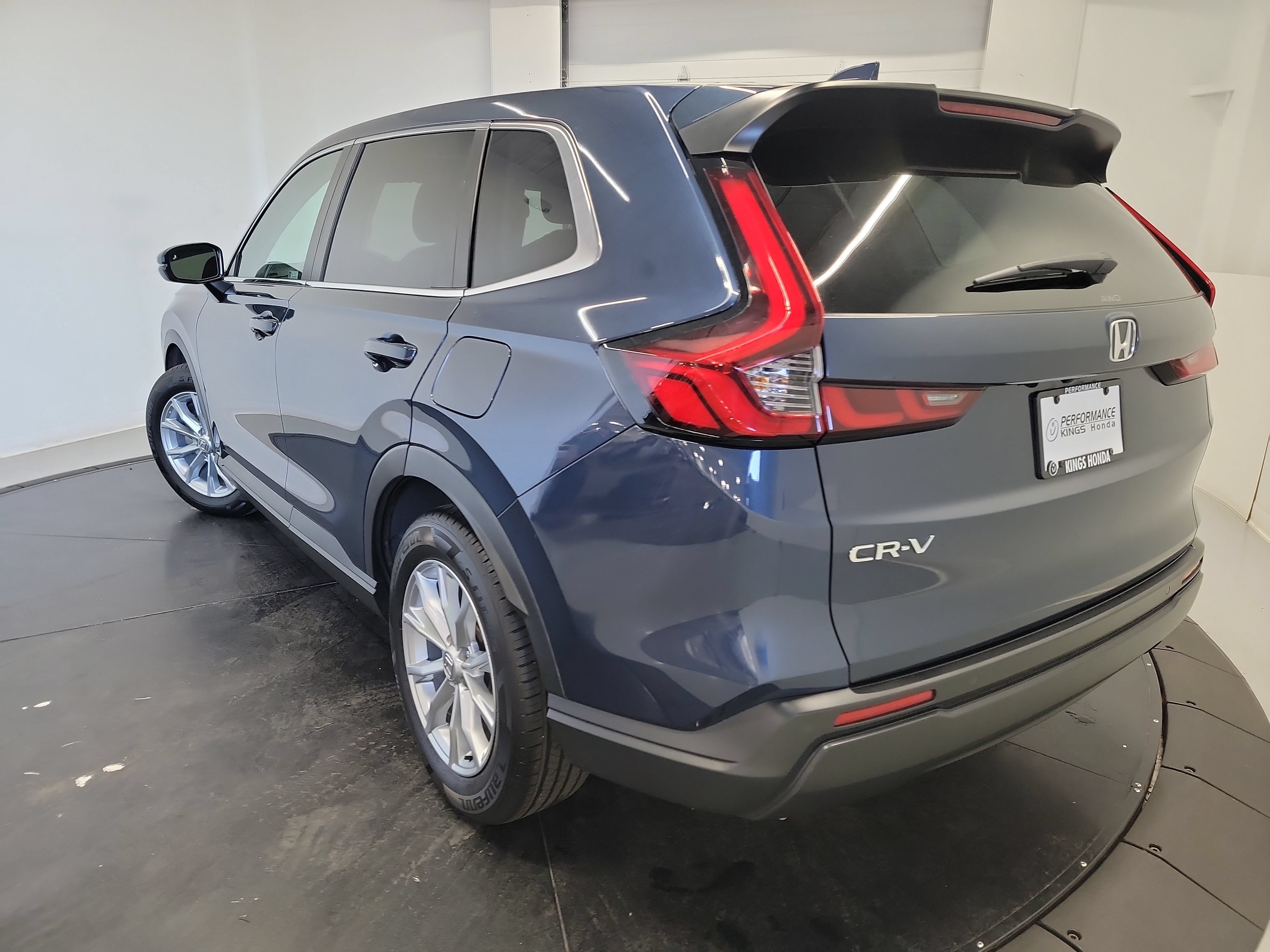 Used 2024 Honda CR-V EX-L image 6