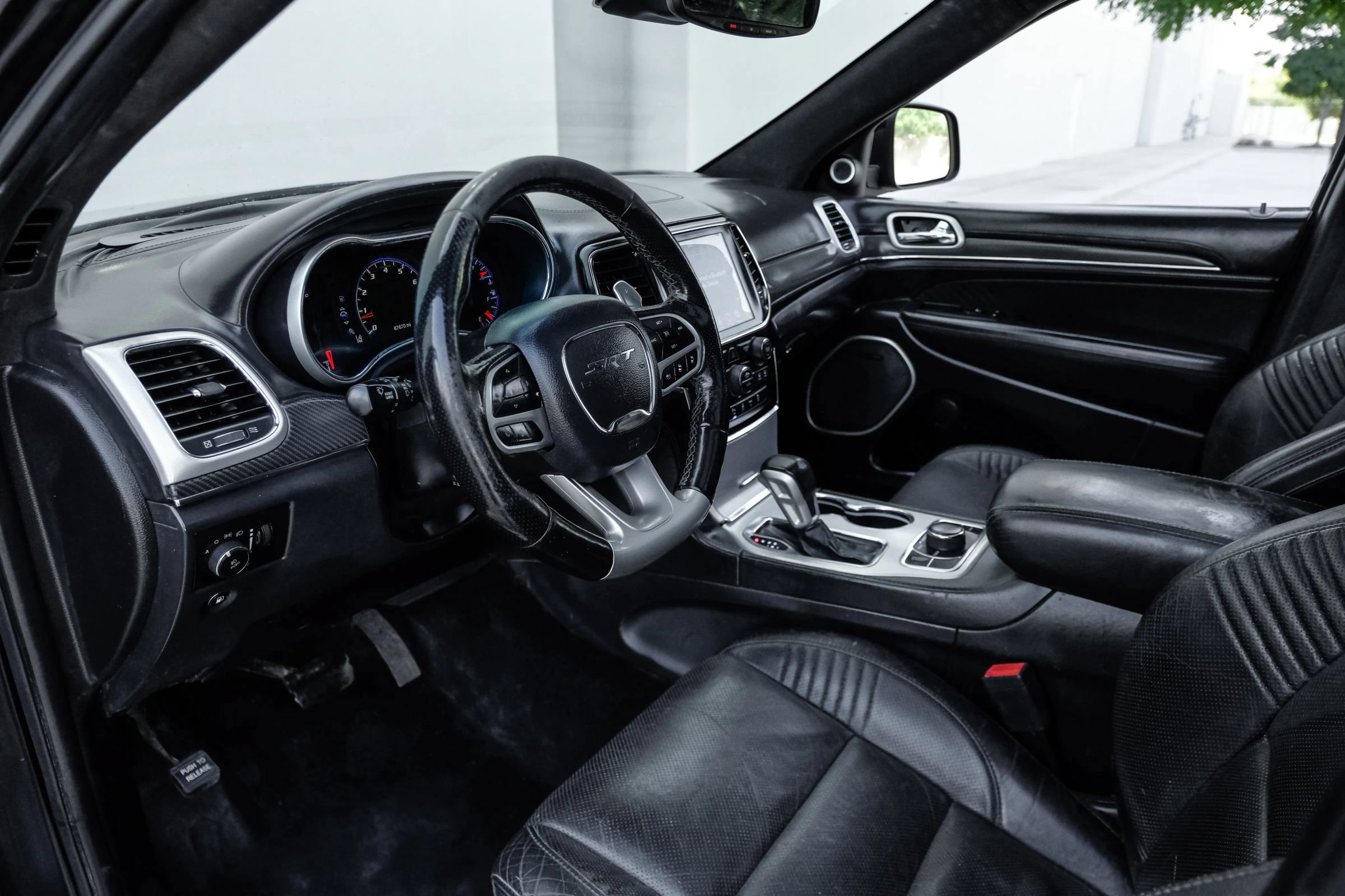 Used 2020 Jeep Grand Cherokee SRT AWD/4WD image 2