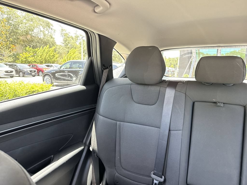 Used 2023 Hyundai Tucson SE FWD image 17